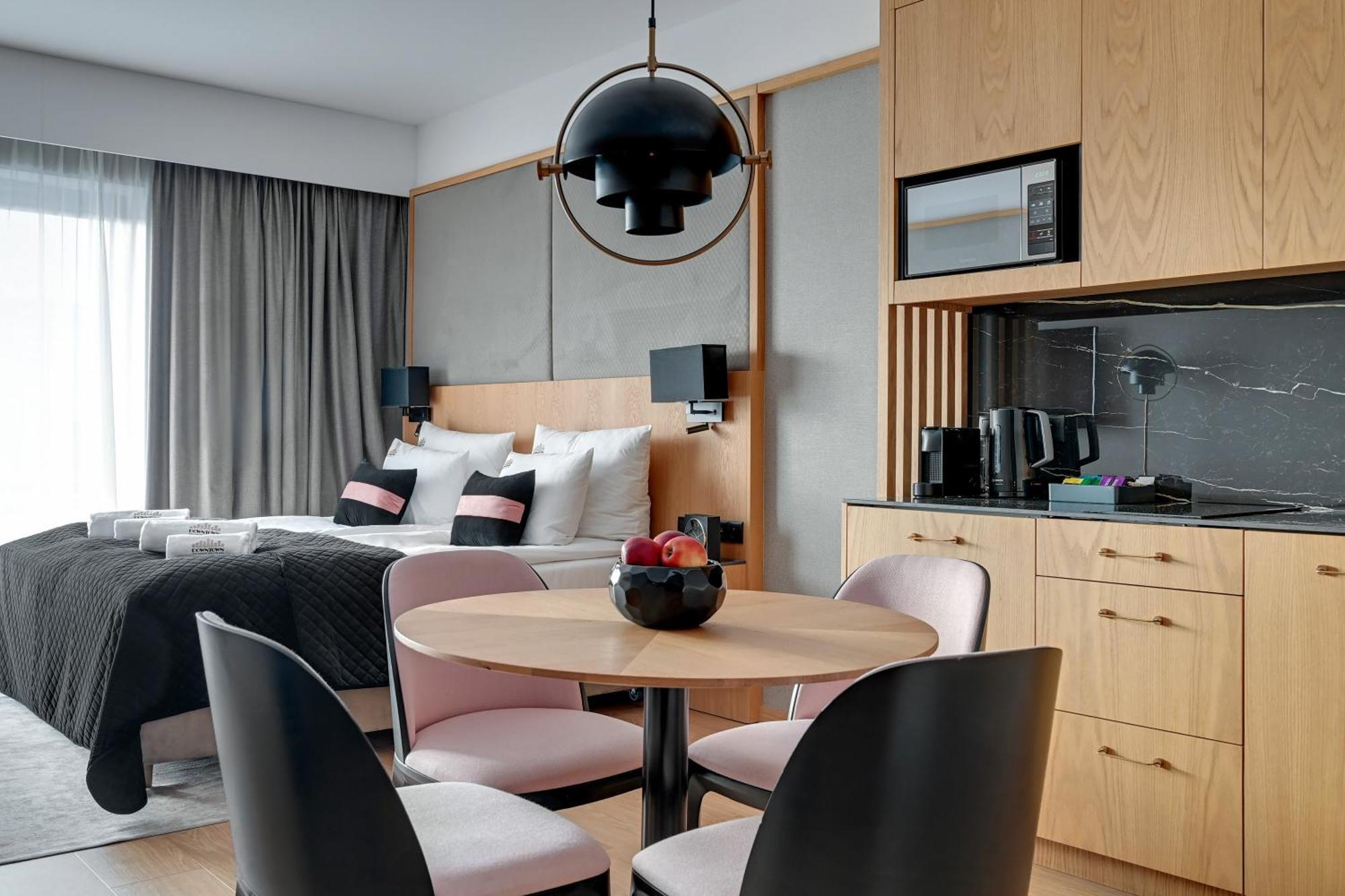 Deo Plaza Riverside & Radisson Spa By Downtown Apartments Gdansk Room photo