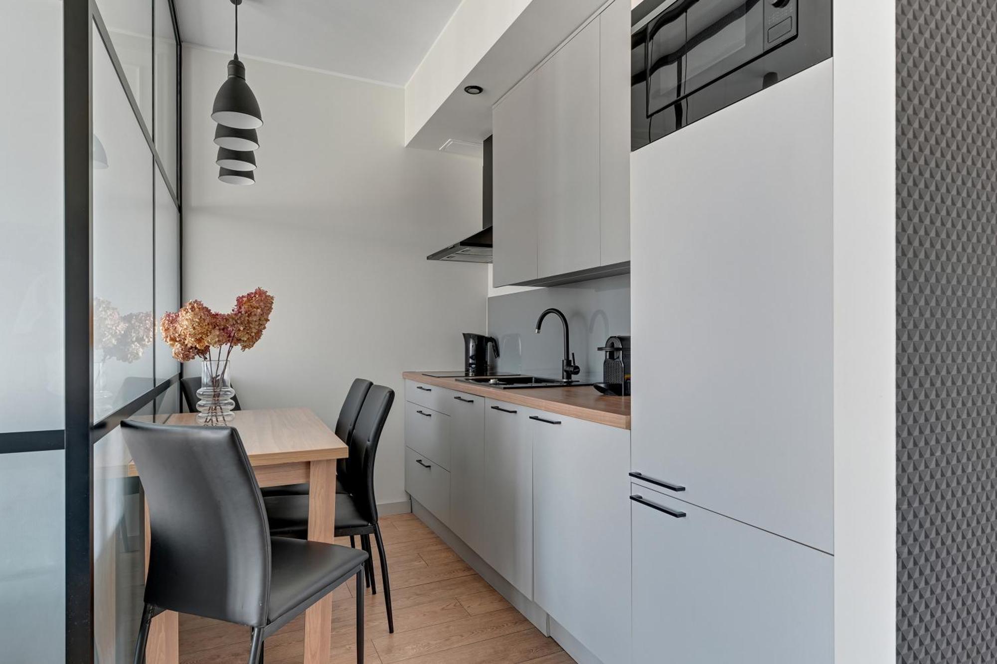 Deo Plaza Riverside & Radisson Spa By Downtown Apartments Gdansk Room photo